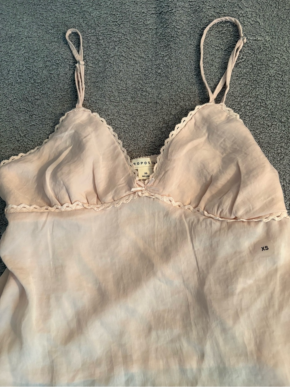NWT Aeropostale Satin Sweetheart Cami Light Pink Lace Trim XS - Picture 2 of 6